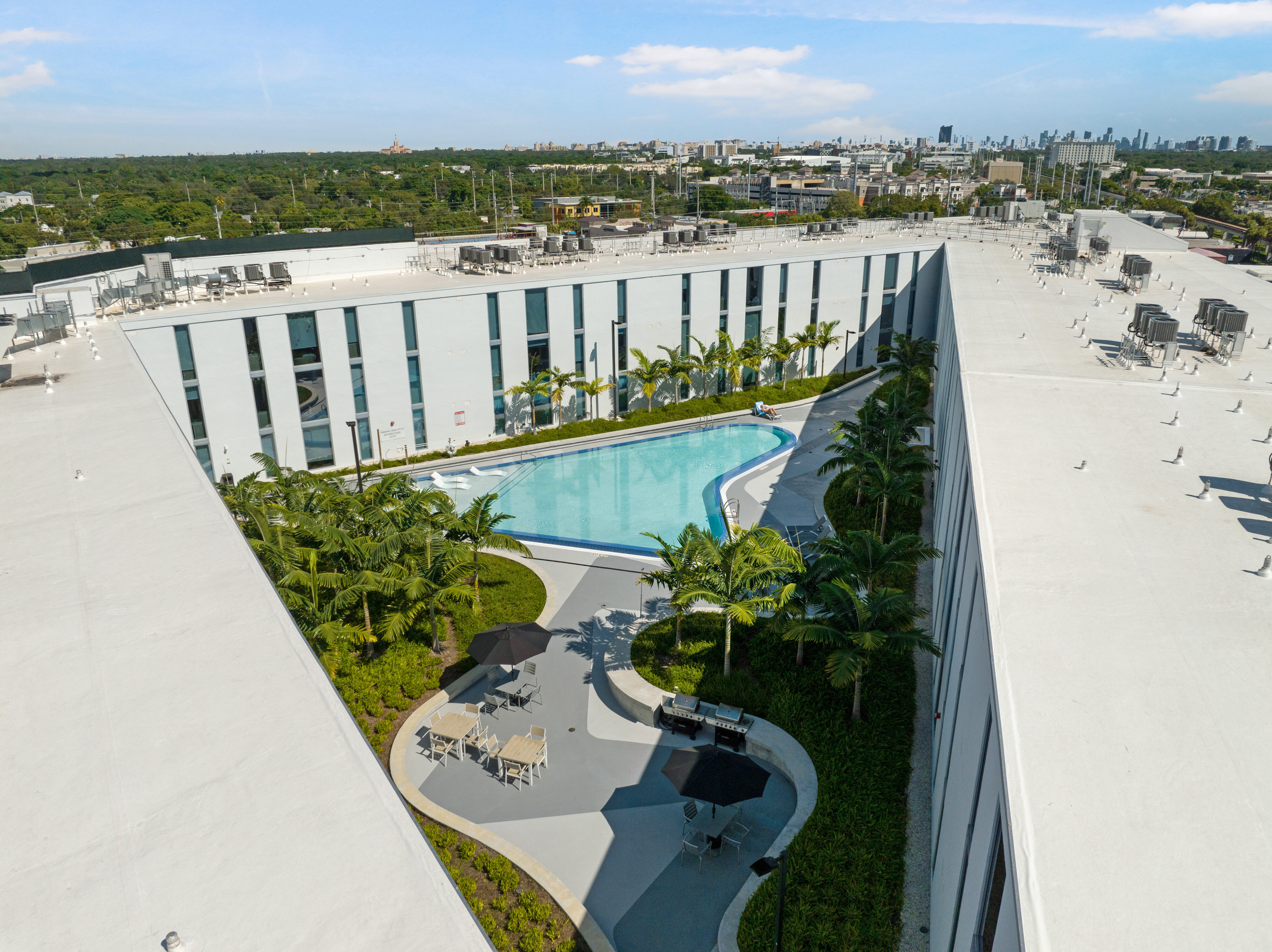 Vox Miami exterior