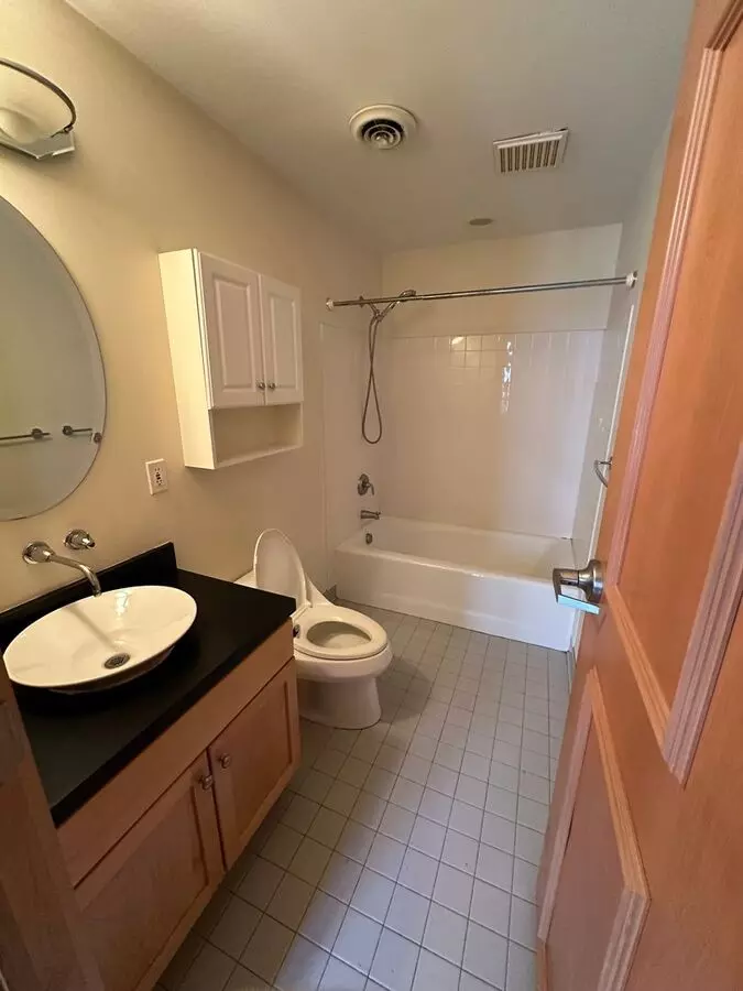 Washington Square Lofts Lansing Amenities