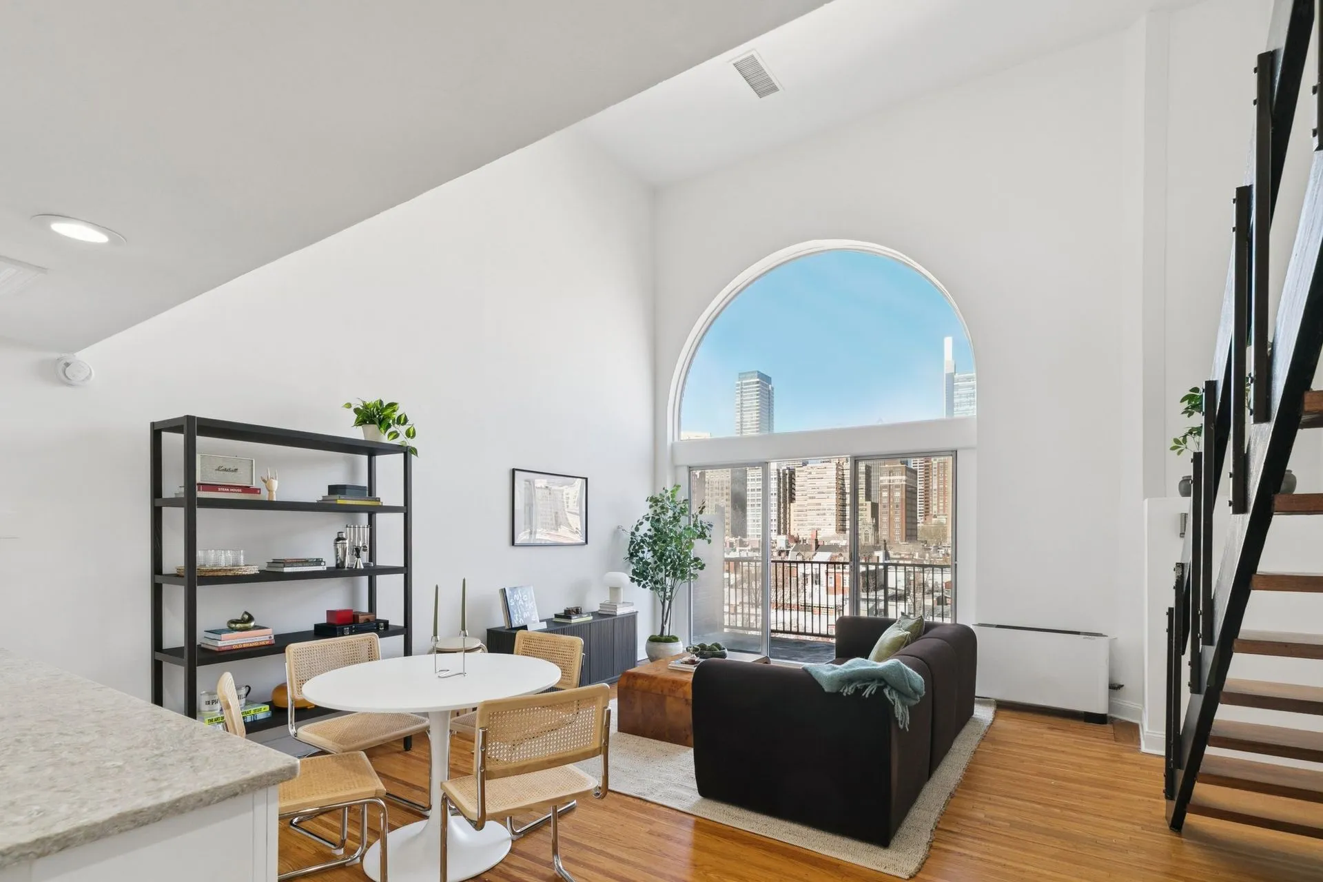 Way Rittenhouse Exterior