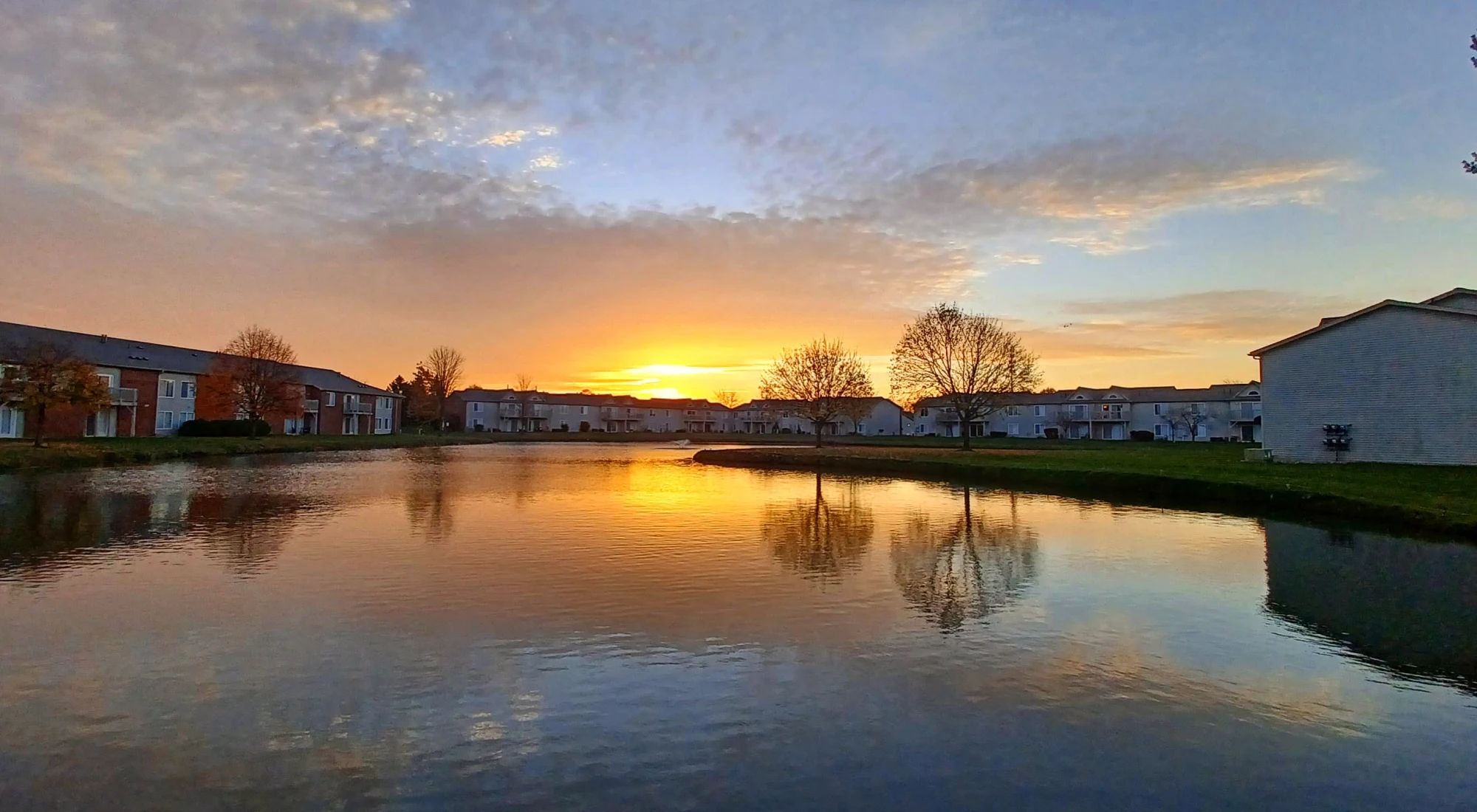 Westbury Lake Apartments Exterior