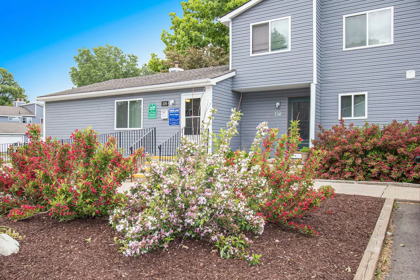 Westwind Townhomes Exterior