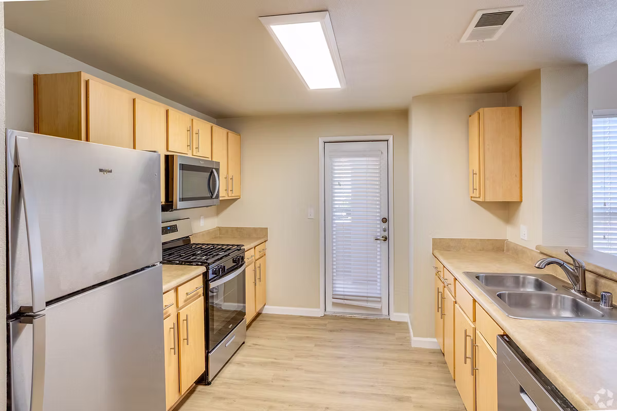 de Tolosa Ranch Apartments Exterior