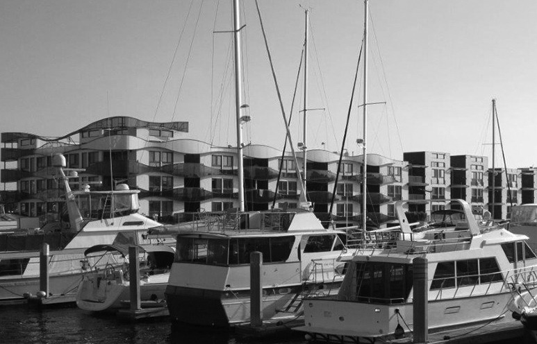 Waves MDR Apartments exterior