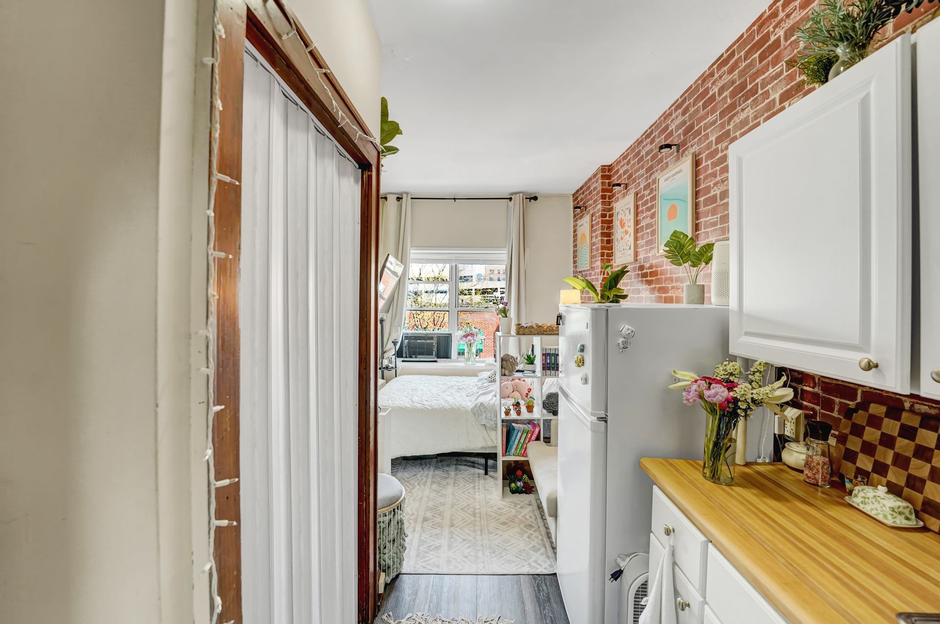 Aurum Building Apartments exterior