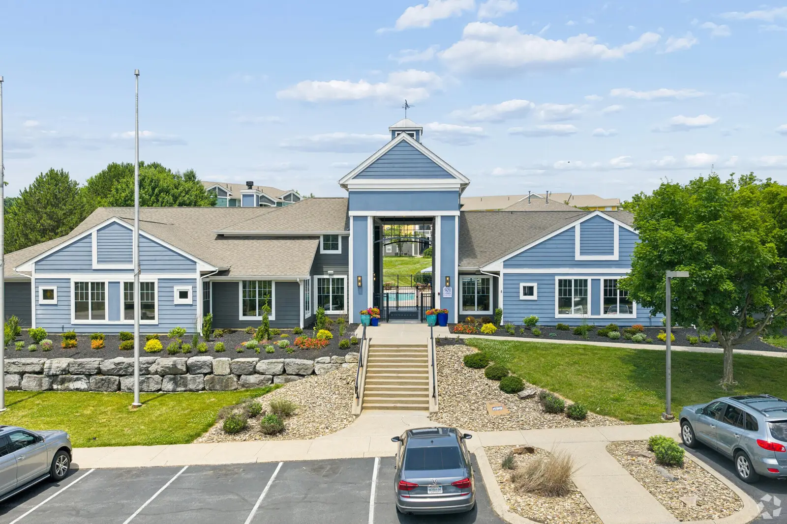 The Pointe State College exterior