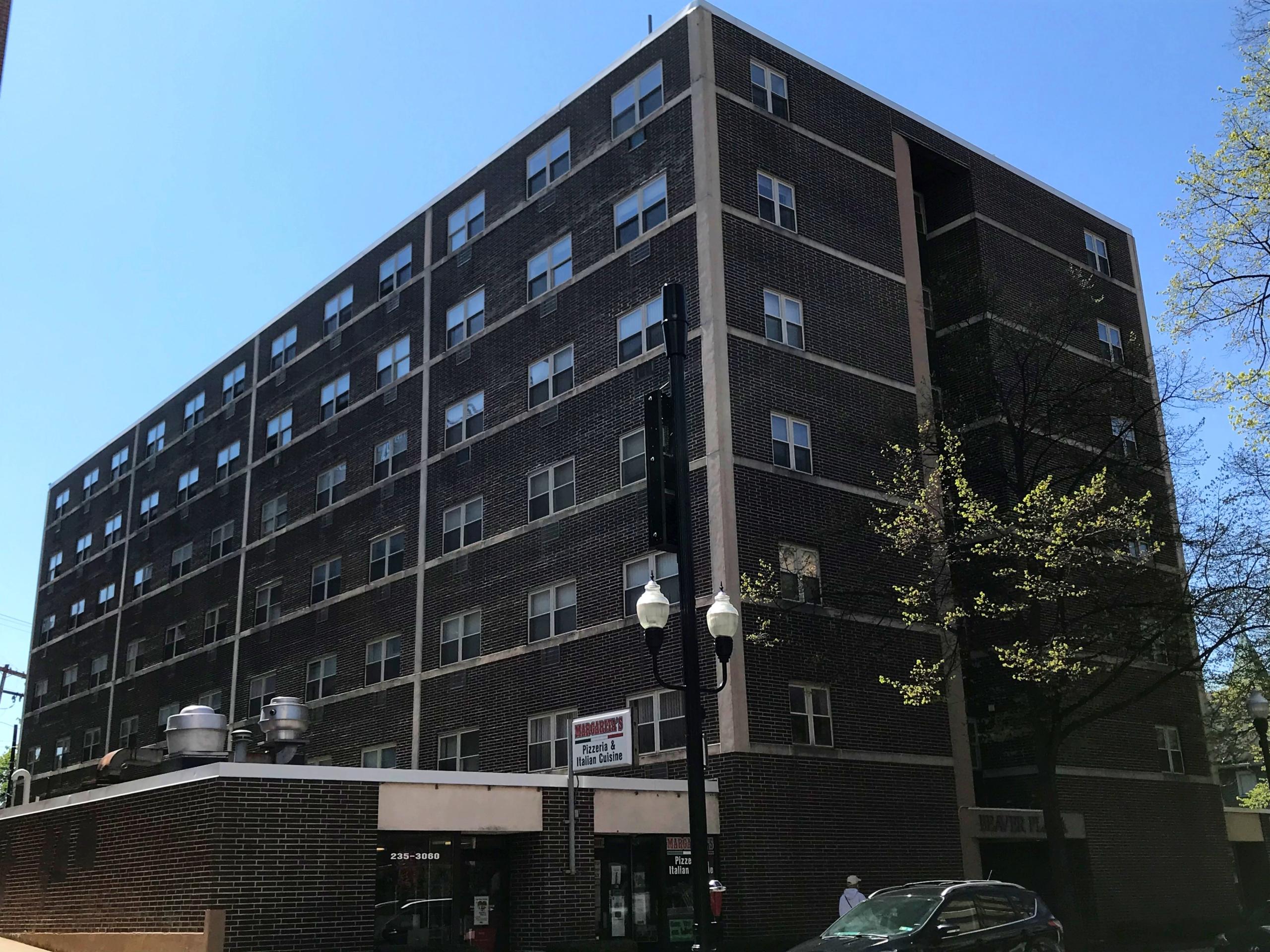 Beaver Plaza exterior