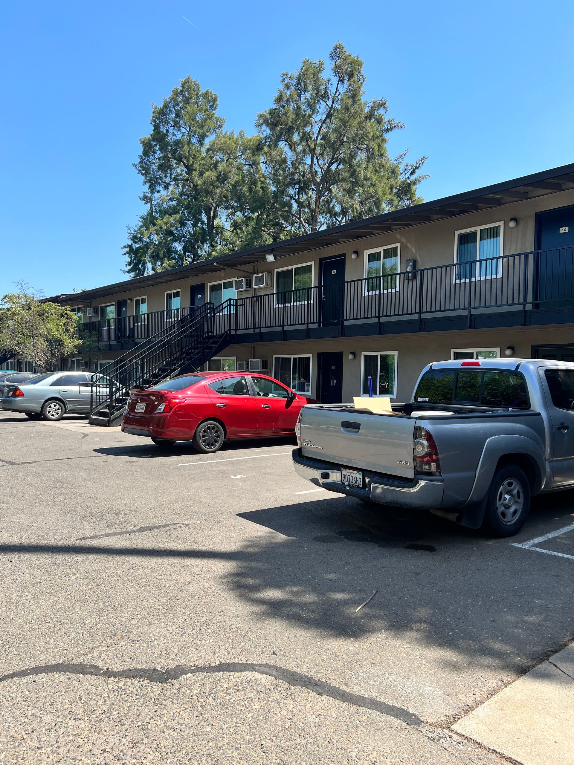 Arden Villa Apartments Exterior