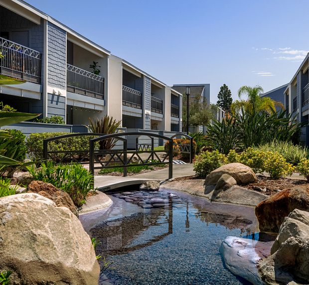 Woodbridge Apartments Exterior