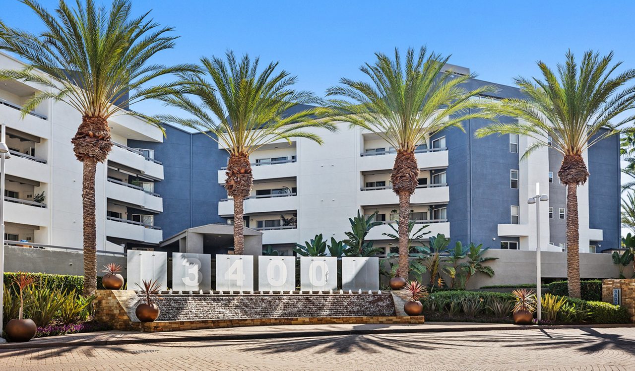 3400 Avenue of the Arts Amenities